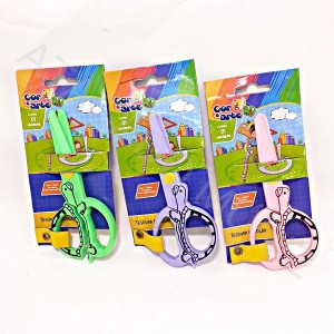 TESOURA ESCOLAR COR E ARTE